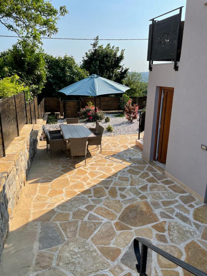 Villa Sanela Pobegi Exterior photo